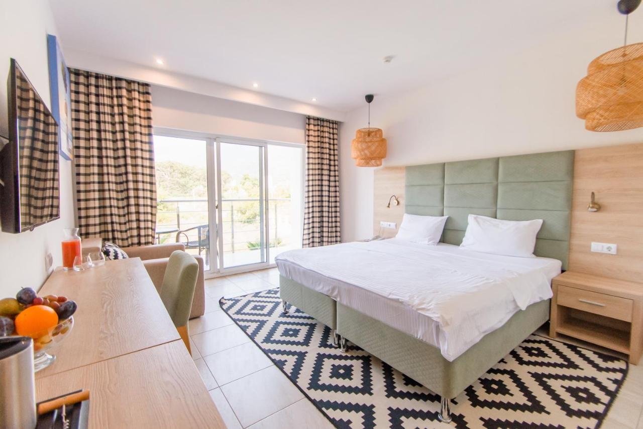 Hotel Aquamarine Family Club Gagra Pokoj fotografie