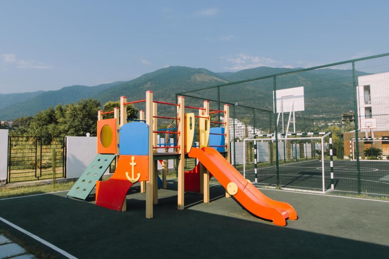 Hotel Aquamarine Family Club Gagra Exteriér fotografie